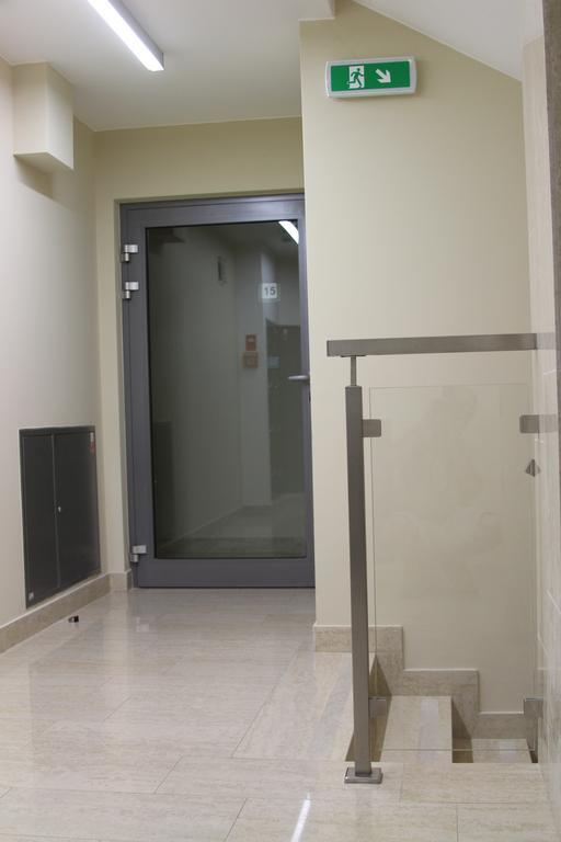 Apartamenty Lucky 13 Krakow Luaran gambar